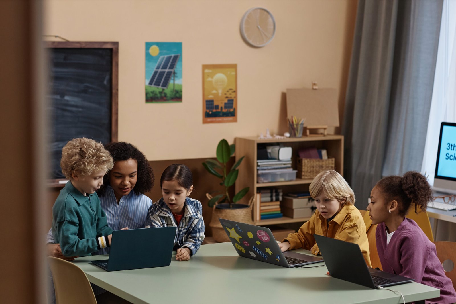 Modernizing Learning Platforms case study image